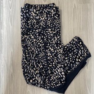 Athleta Capri Yoga Leggings